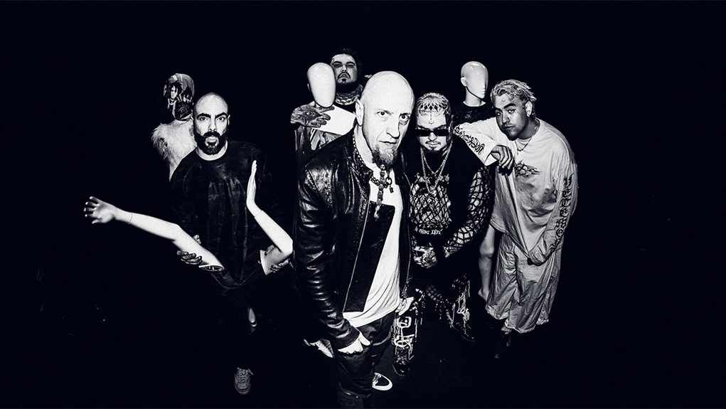 Seven Hours After Violet: La contundente apuesta de Shavo Odadjian